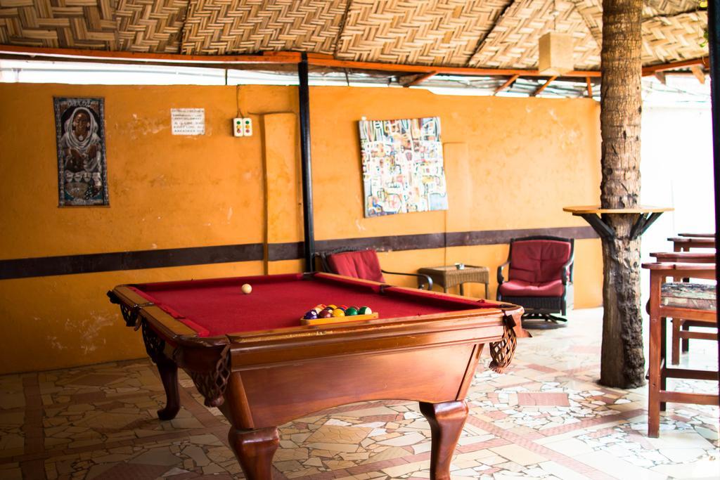 The Jam Lodge Freetown Exterior photo